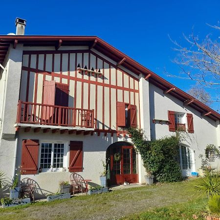 Bed and Breakfast La Metairie De Biaudos Екстер'єр фото