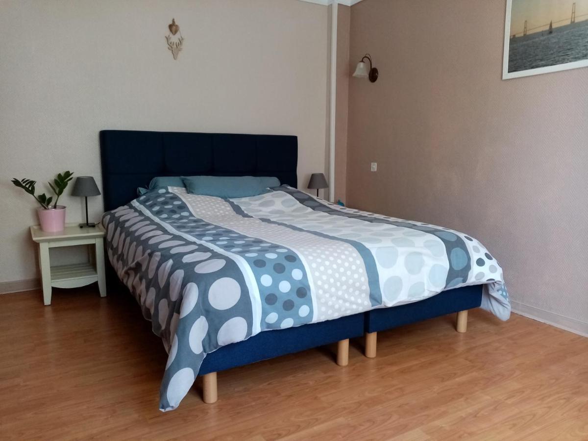 Bed and Breakfast La Metairie De Biaudos Екстер'єр фото